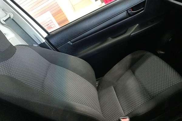 2017 Toyota Hilux Workmate TGN121R Rear Wheel Drive