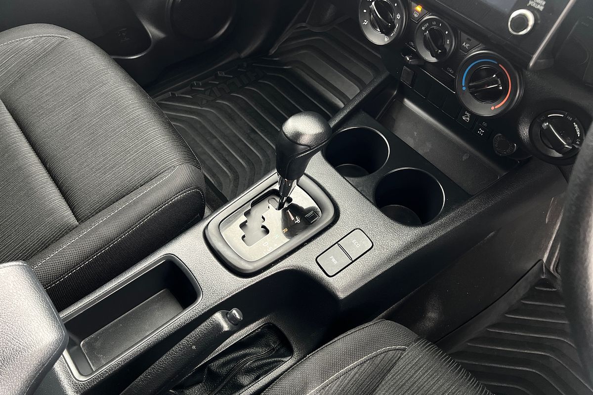 2023 Toyota Hilux SR GUN126R 4X4