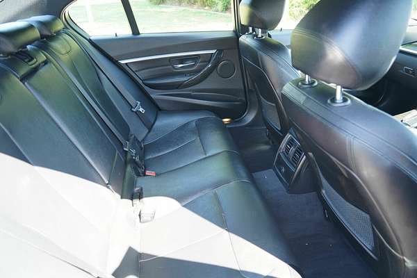 2016 BMW 320d Sport Line F30 LCI