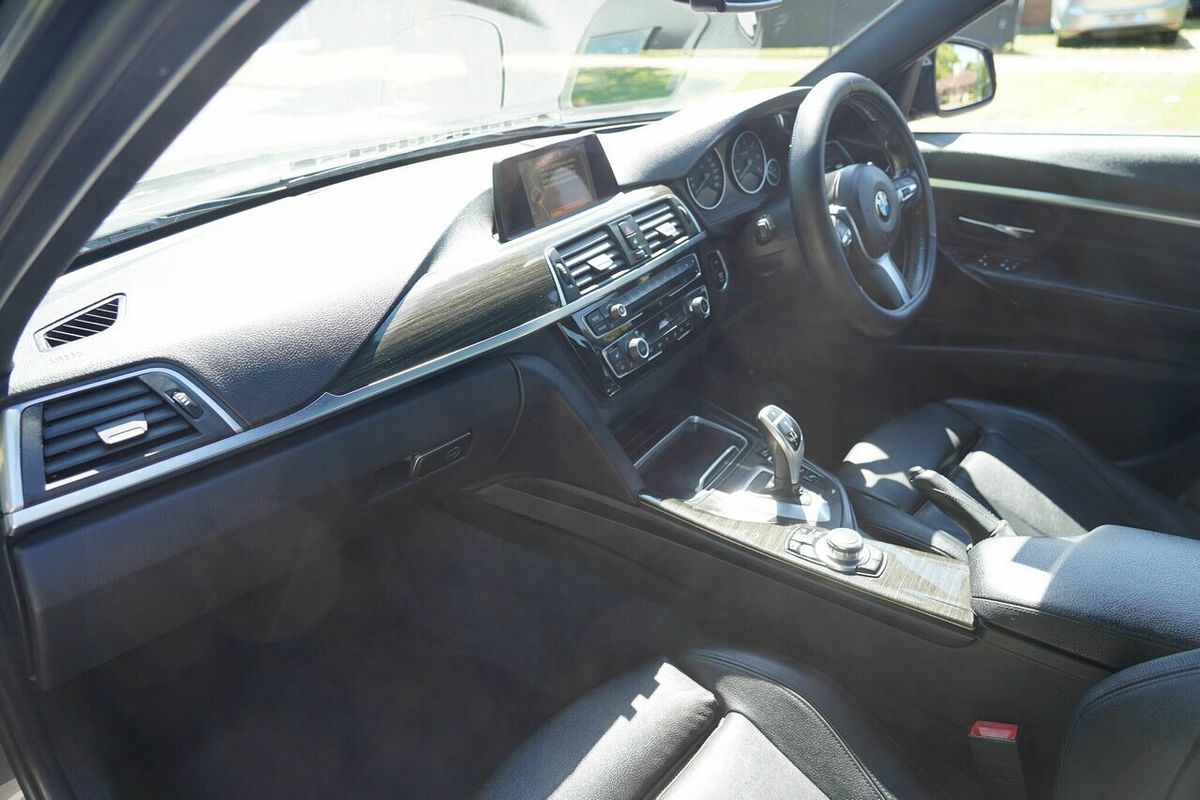 2016 BMW 320d Sport Line F30 LCI