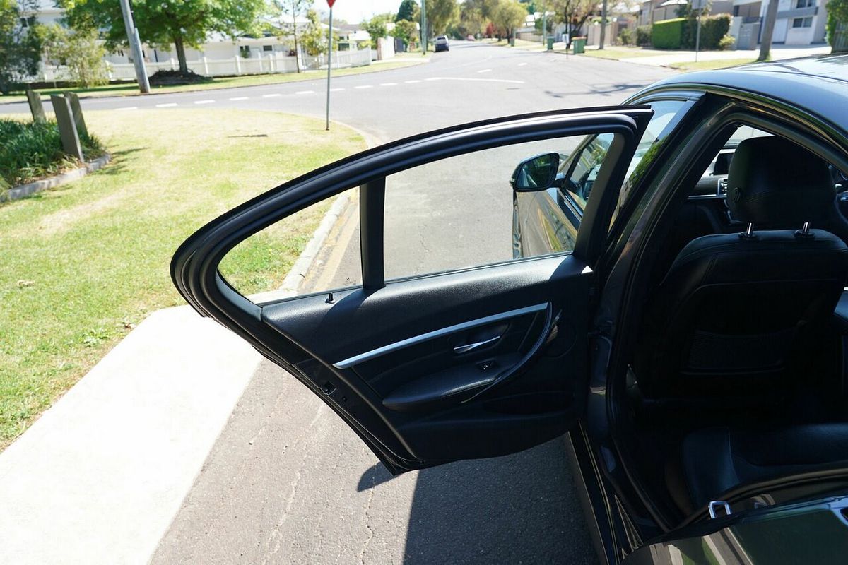 2016 BMW 320d Sport Line F30 LCI