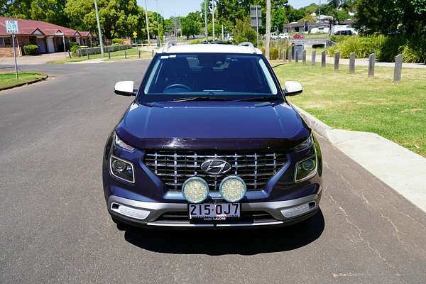 2022 Hyundai Venue Elite (denim) Two-Tone Roof QX.V4