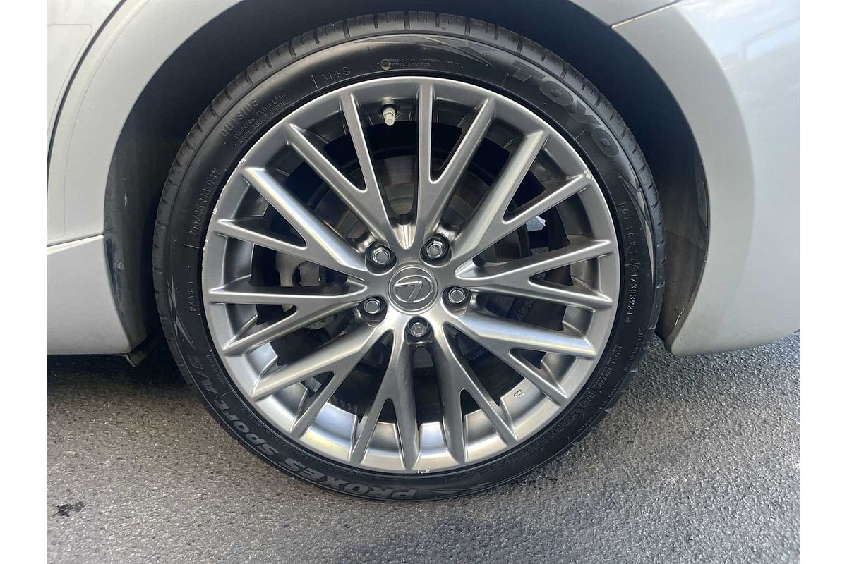 2016 Lexus IS