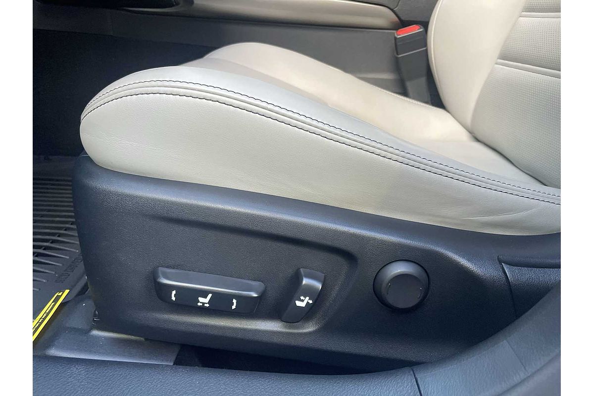 2016 Lexus IS