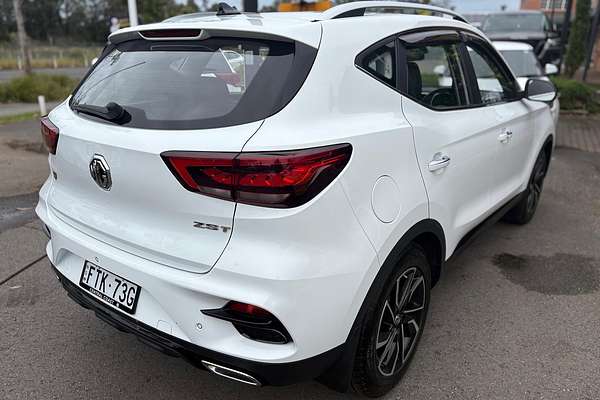 2021 MG ZS Essence AZS1