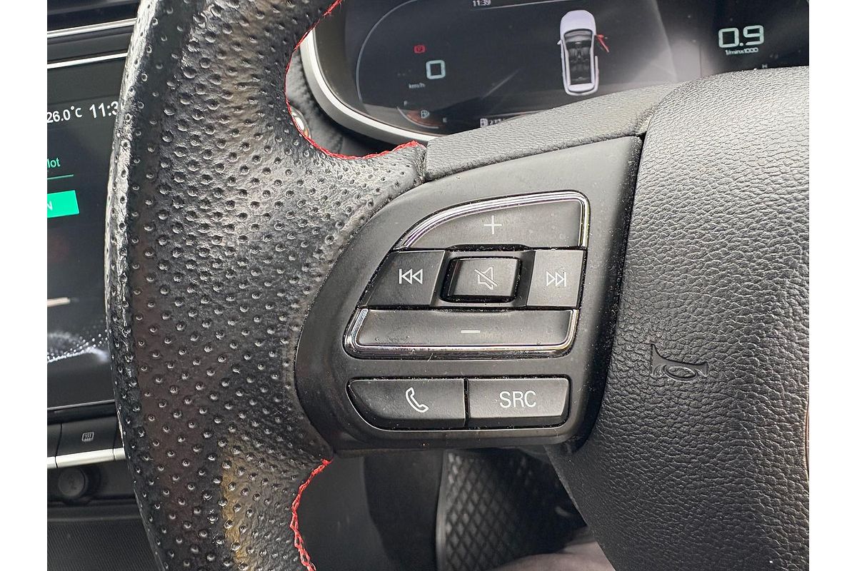 2021 MG ZS Essence AZS1