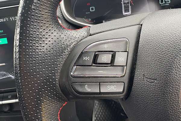 2021 MG ZS Essence AZS1