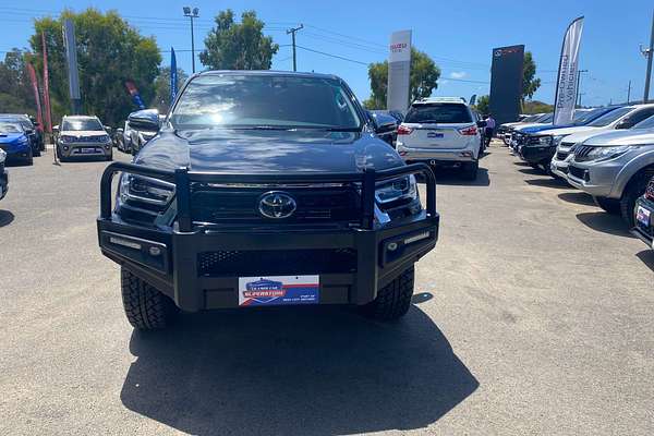 2022 Toyota Hilux SR5 GUN126R 4X4