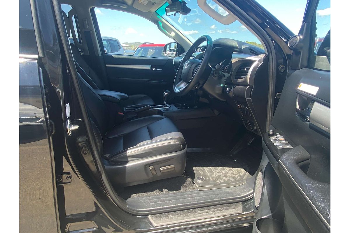 2022 Toyota Hilux SR5 GUN126R 4X4