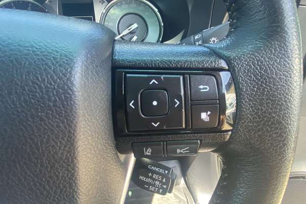 2022 Toyota Hilux SR5 GUN126R 4X4