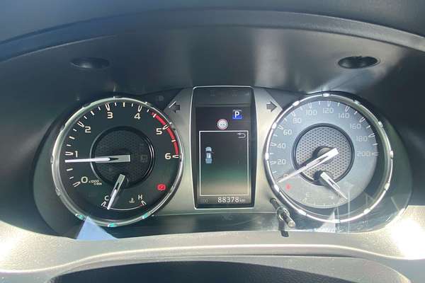 2022 Toyota Hilux SR5 GUN126R 4X4