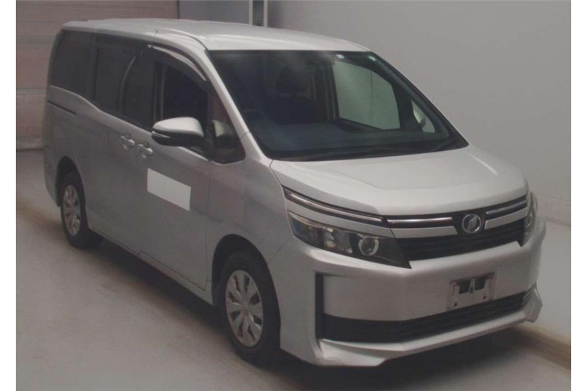2016 Toyota Voxy X Welcab 4WD