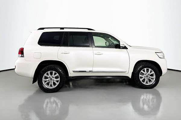 2018 Toyota Landcruiser Sahara VDJ200R