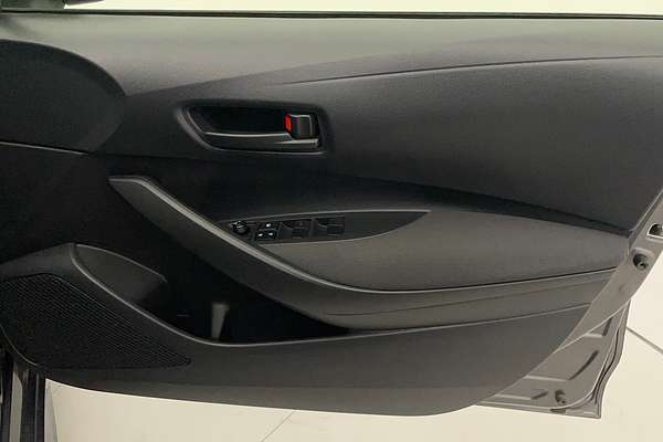 2022 Toyota Corolla Ascent Sport Hybrid ZWE211R