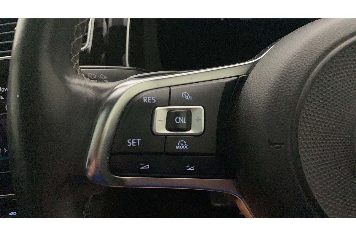 2017 Volkswagen Golf 110TSI Highline 7.5