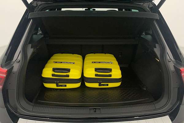 2021 Volkswagen Tiguan 162TSI R-Line 5N