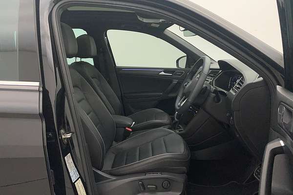 2021 Volkswagen Tiguan 162TSI R-Line 5N