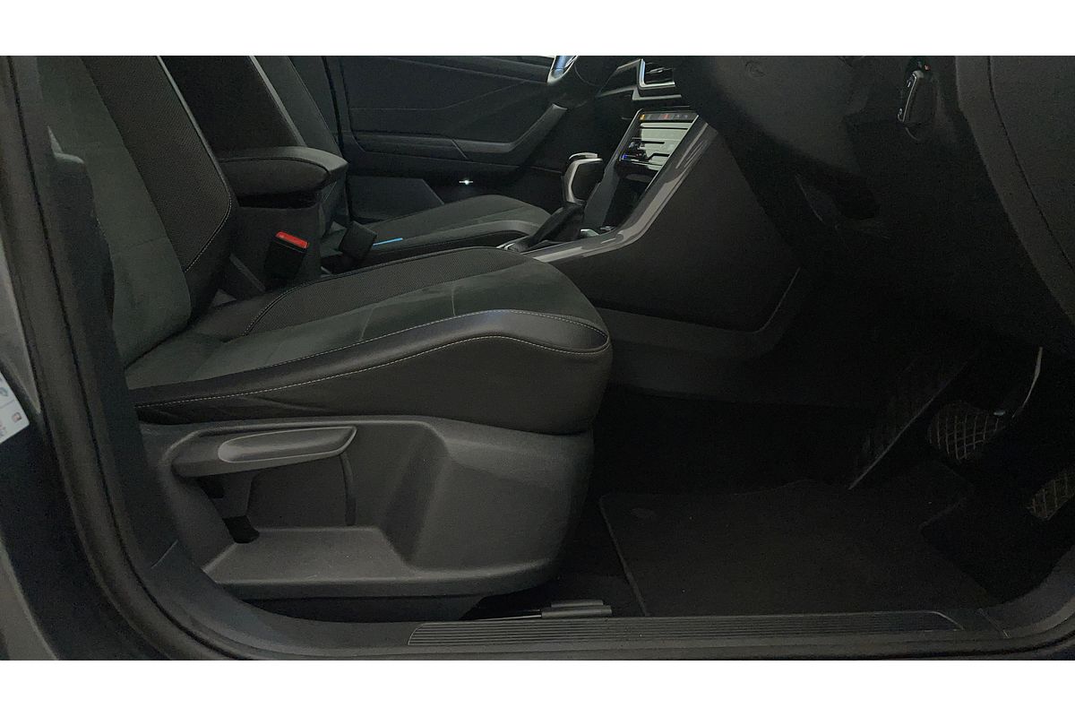 2022 Volkswagen T-Roc 110TSI Style D11