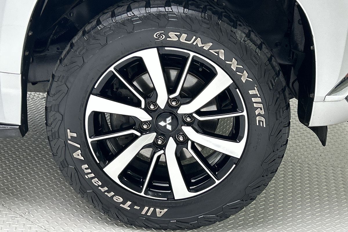 2018 Mitsubishi Pajero Sport GLS QE