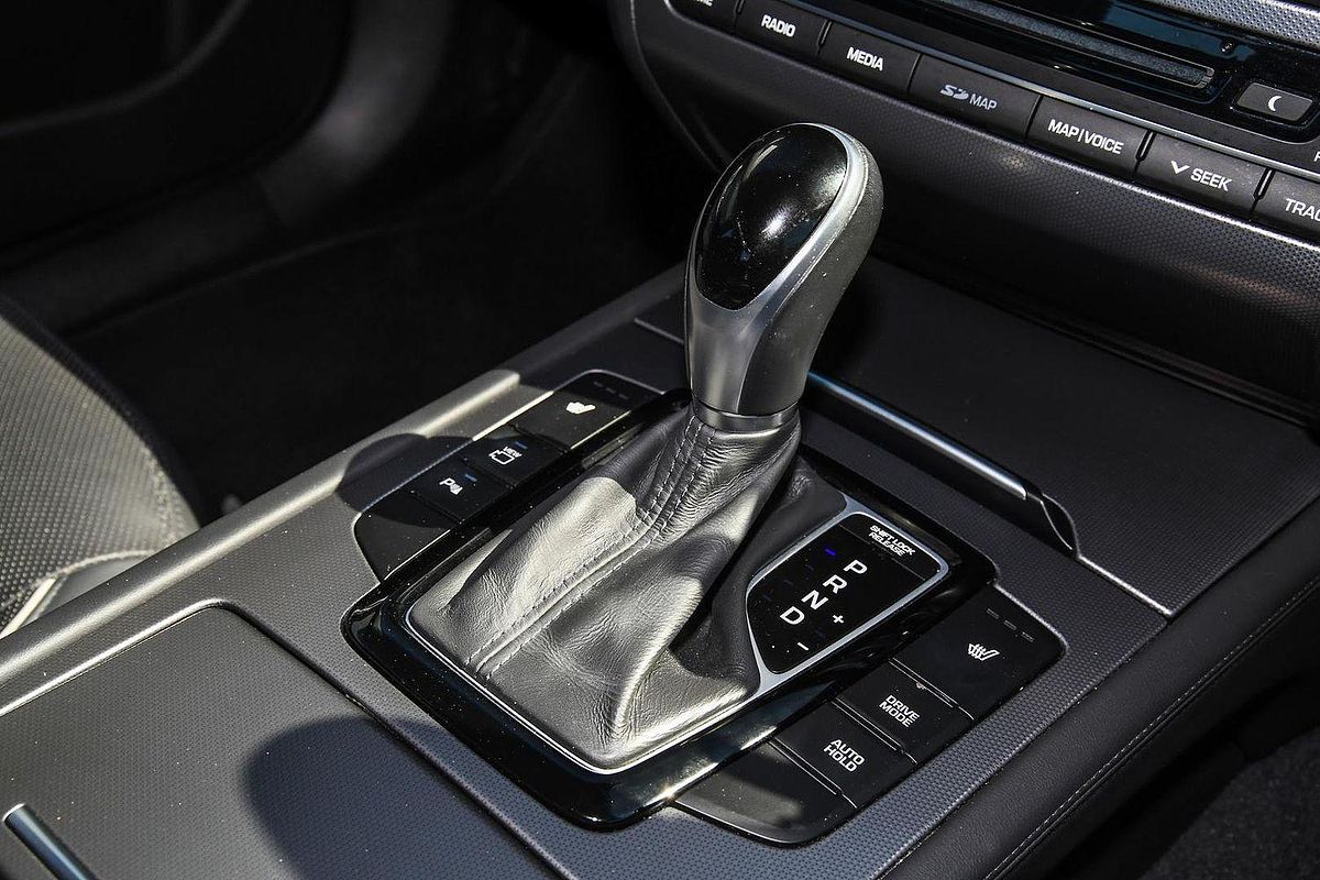 2015 Hyundai Genesis Sensory Pack DH