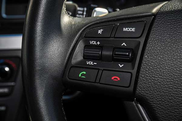 2015 Hyundai Genesis Sensory Pack DH