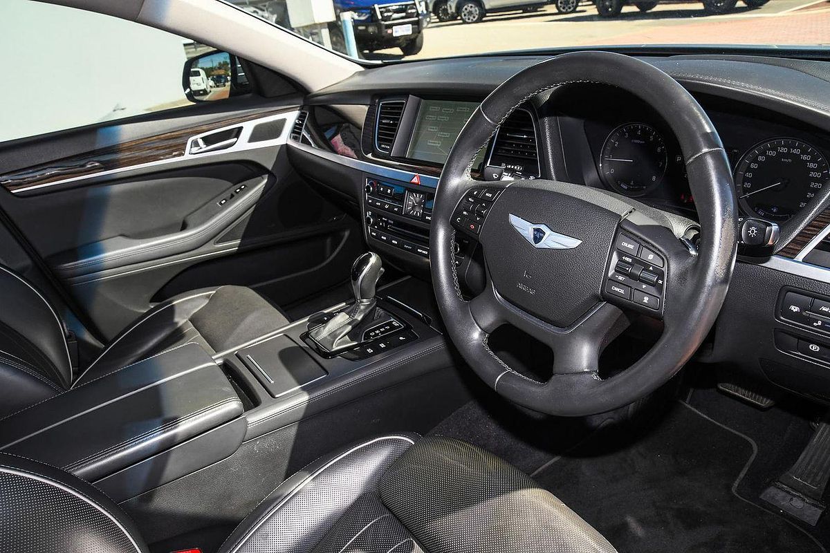 2015 Hyundai Genesis Sensory Pack DH