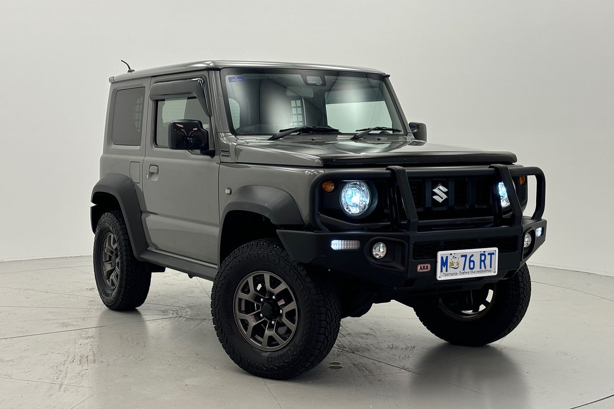 2020 SUZUKI JIMNY  5 SP MANUAL 4x4 2D WAGON 4CYL 