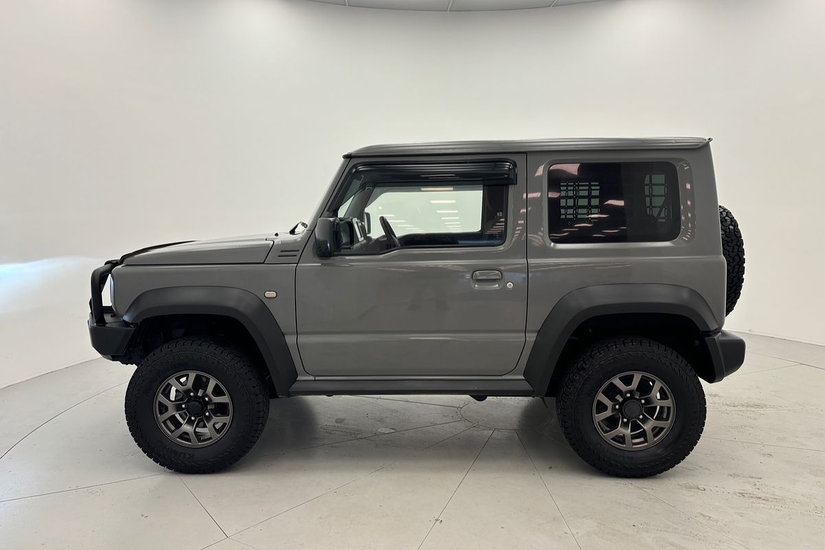 2020 SUZUKI JIMNY  5 SP MANUAL 4x4 2D WAGON 4CYL 