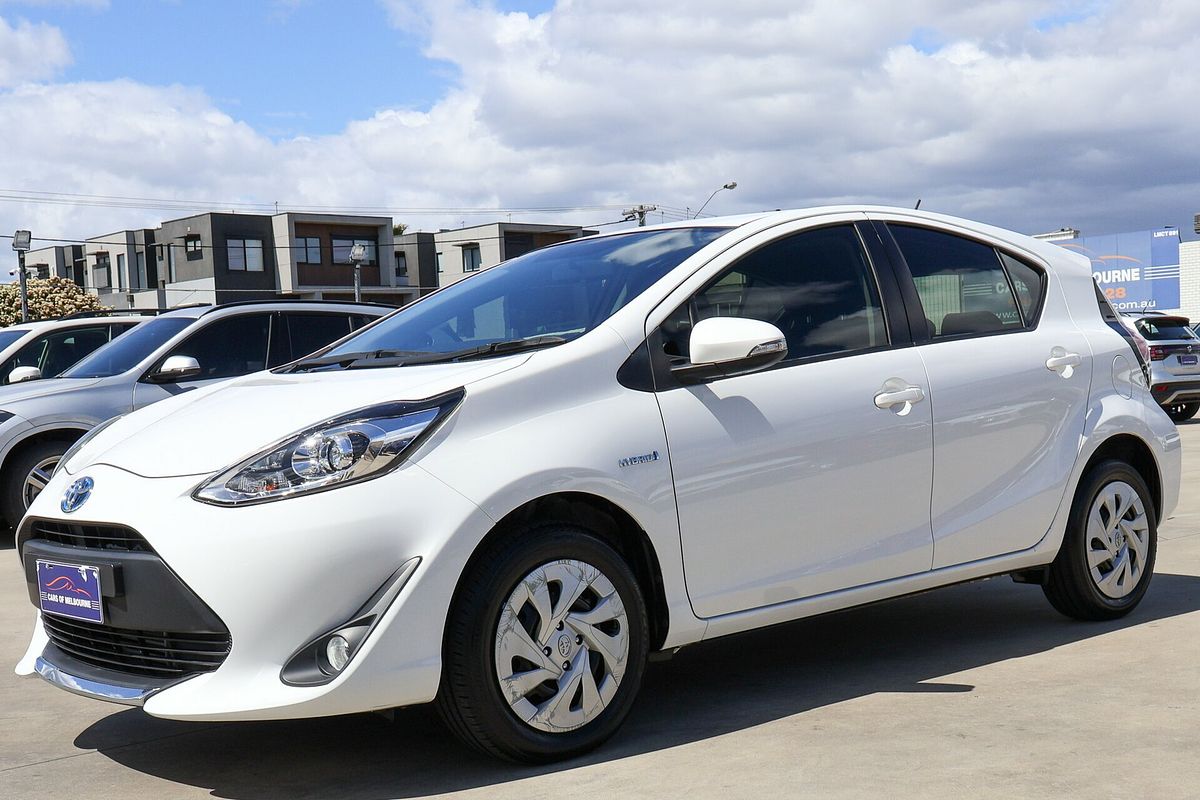 2020 Toyota Prius C NHP10R