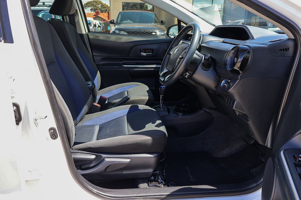 2020 Toyota Prius C NHP10R