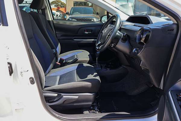 2020 Toyota Prius C NHP10R