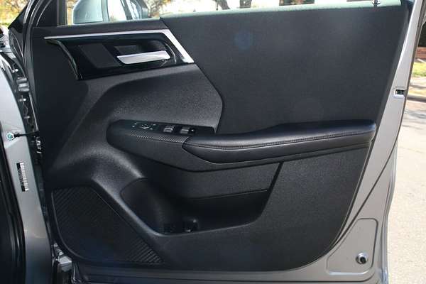 2022 Mitsubishi Outlander ES ZM