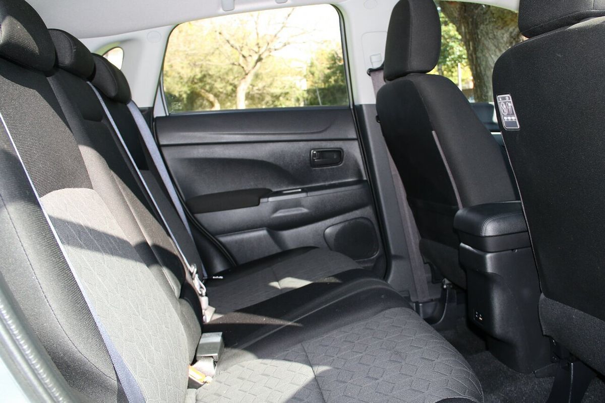 2022 Mitsubishi ASX ES XD