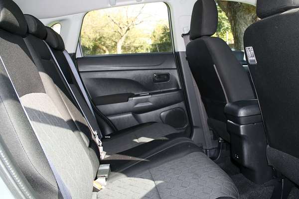 2022 Mitsubishi ASX ES XD