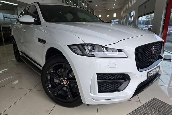 2016 Jaguar F-PACE 20d R-Sport X761