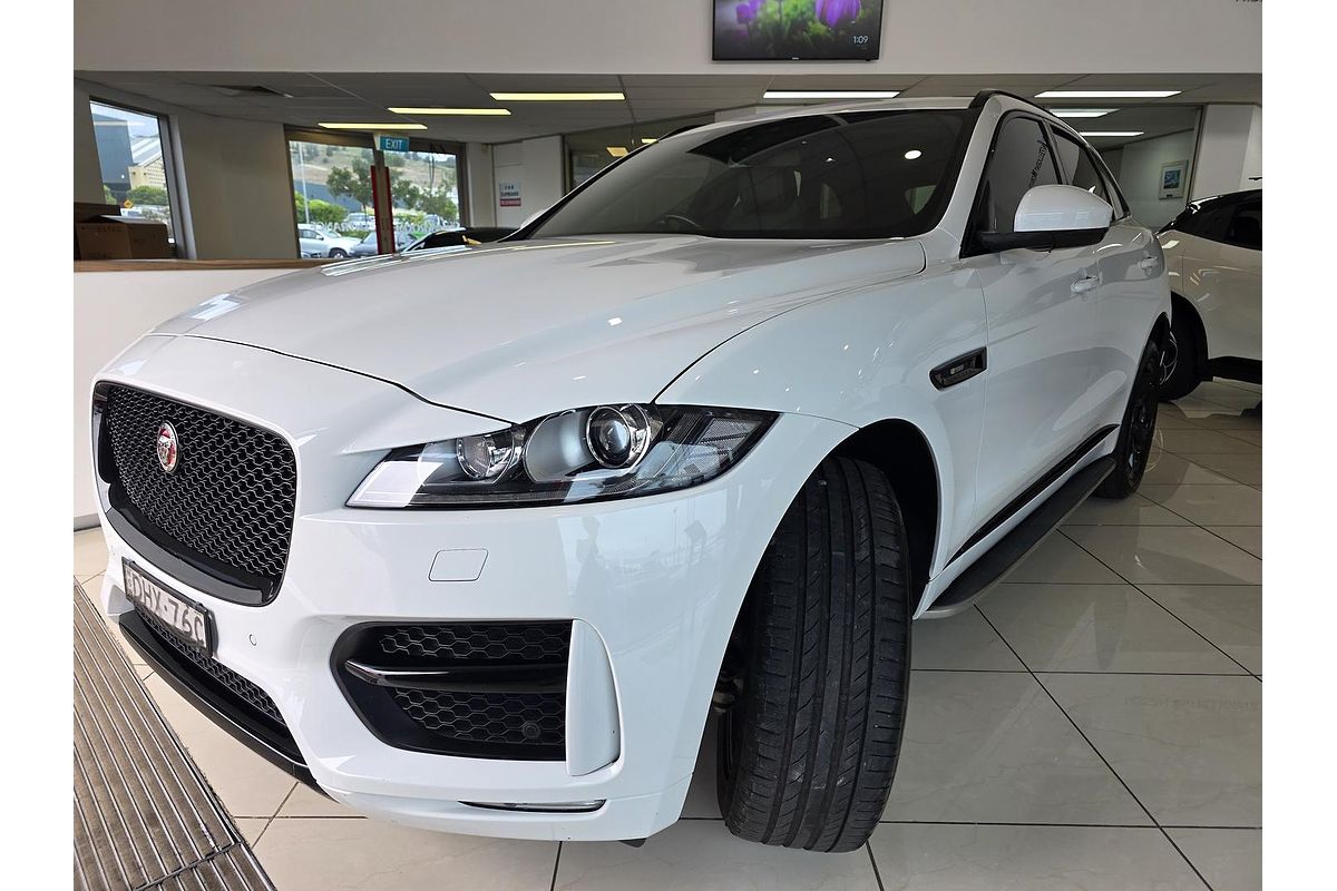 2016 Jaguar F-PACE 20d R-Sport X761
