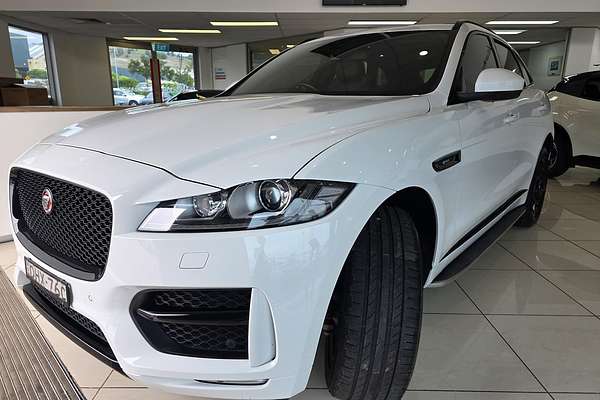 2016 Jaguar F-PACE 20d R-Sport X761