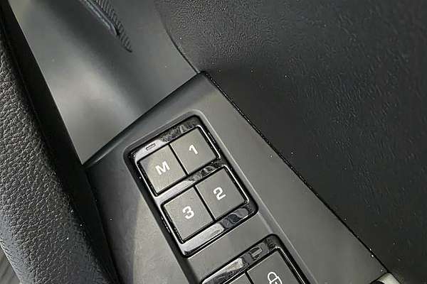 2016 Jaguar F-PACE 20d R-Sport X761