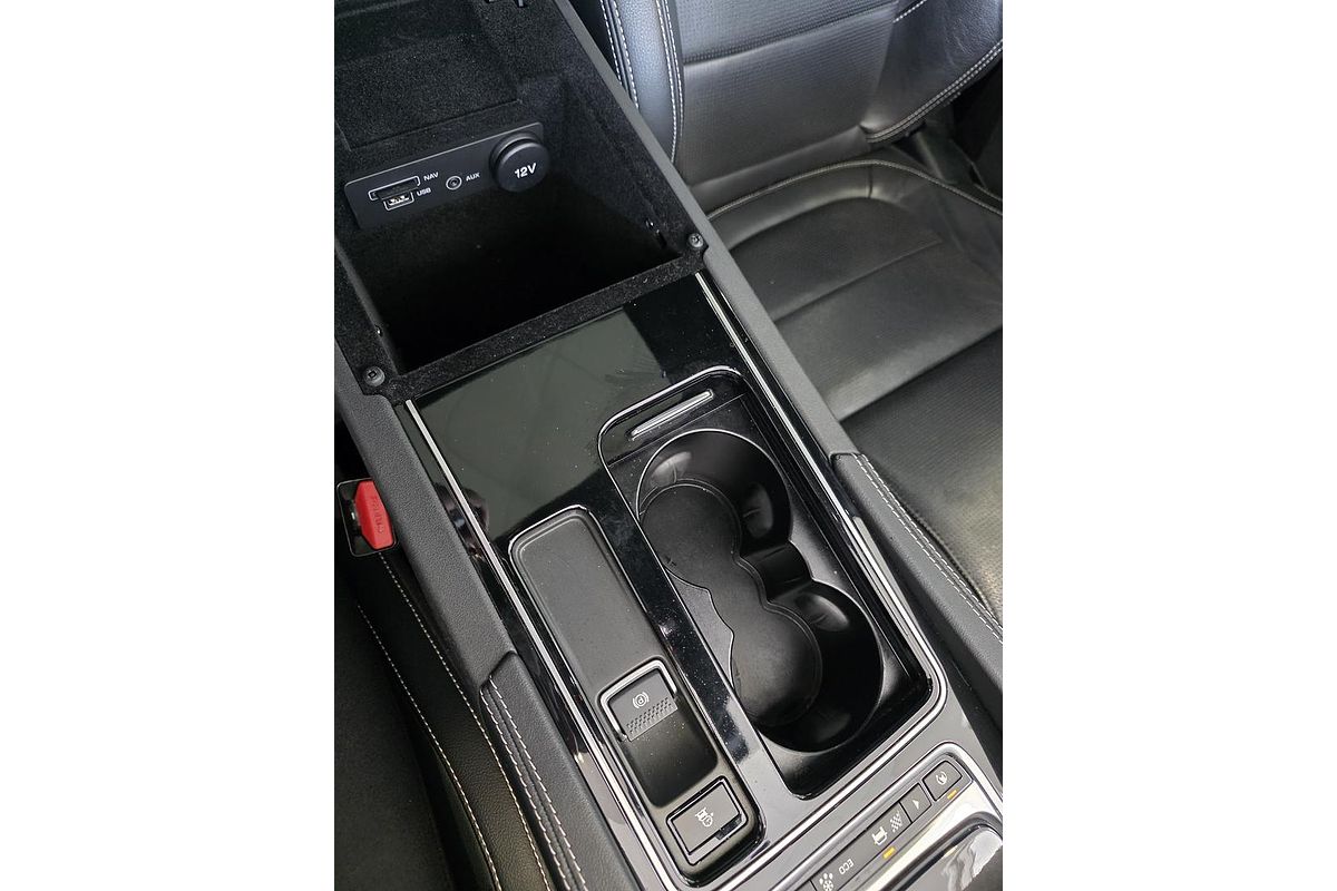 2016 Jaguar F-PACE 20d R-Sport X761