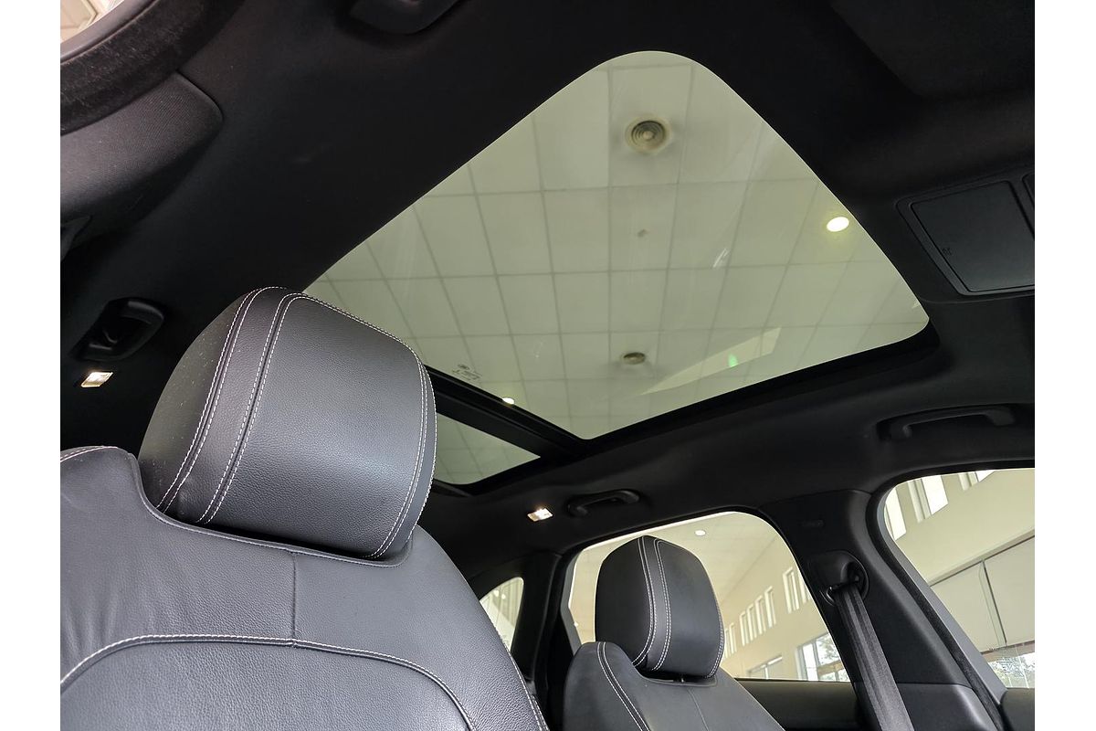 2016 Jaguar F-PACE 20d R-Sport X761