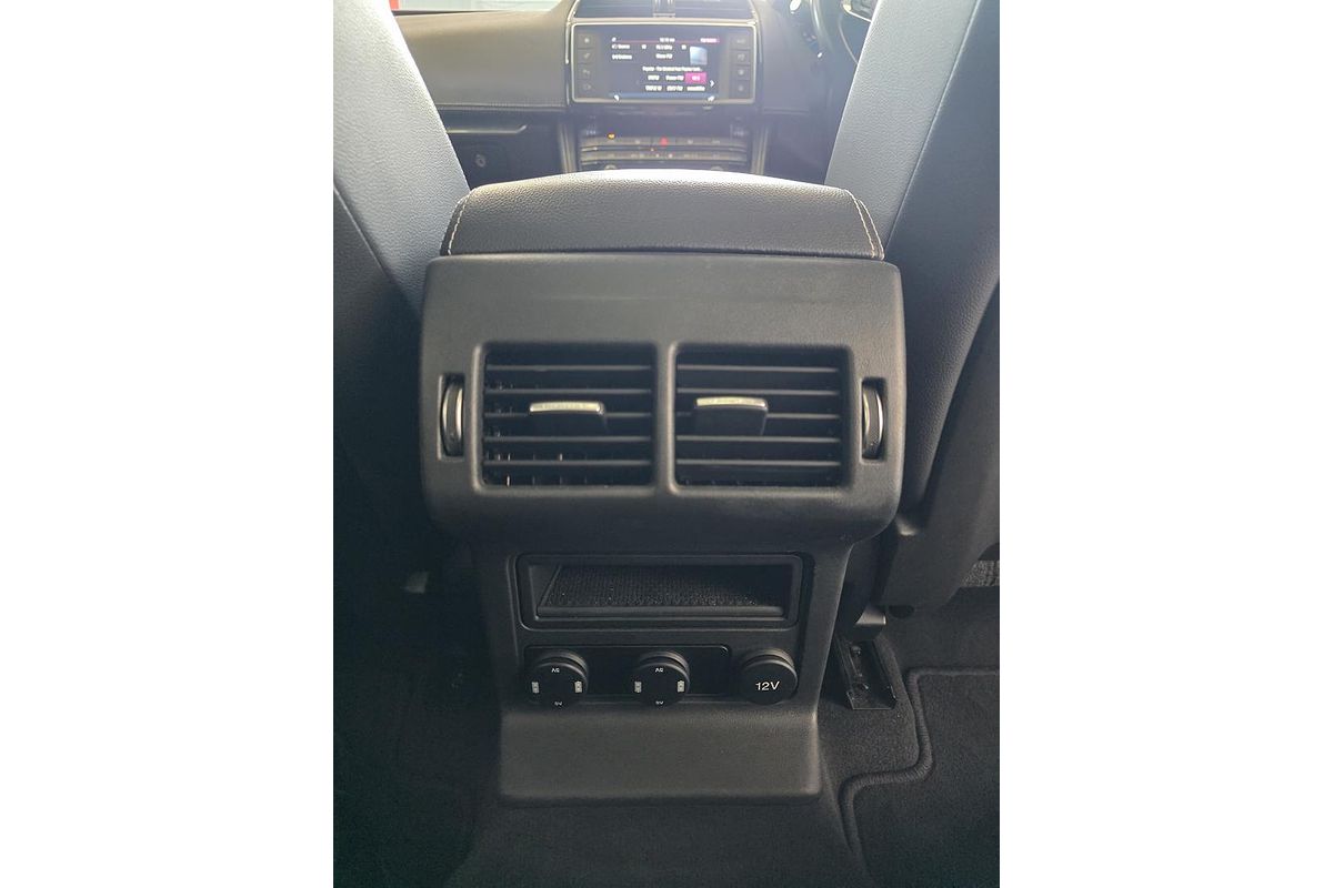 2016 Jaguar F-PACE 20d R-Sport X761