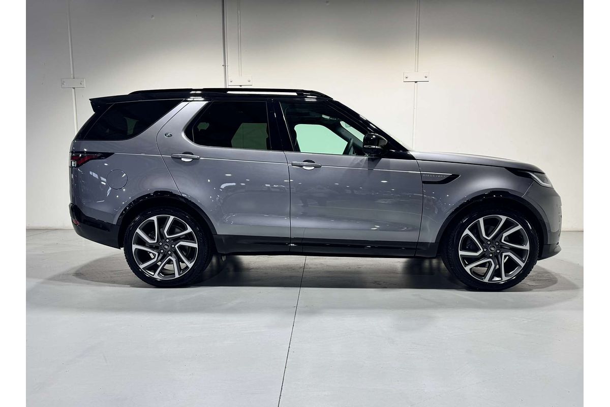 2025 Land Rover Discovery D350 Dynamic SE Series 5