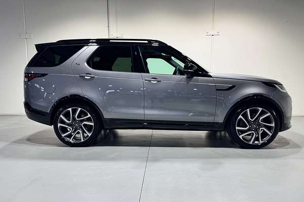 2025 Land Rover Discovery D350 Dynamic SE Series 5
