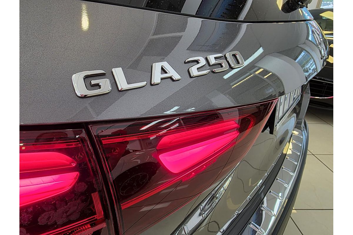 2023 Mercedes-Benz GLA-Class GLA250 H247