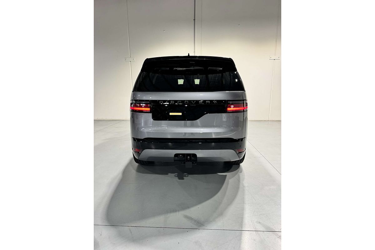 2025 Land Rover Discovery D350 Dynamic SE Series 5