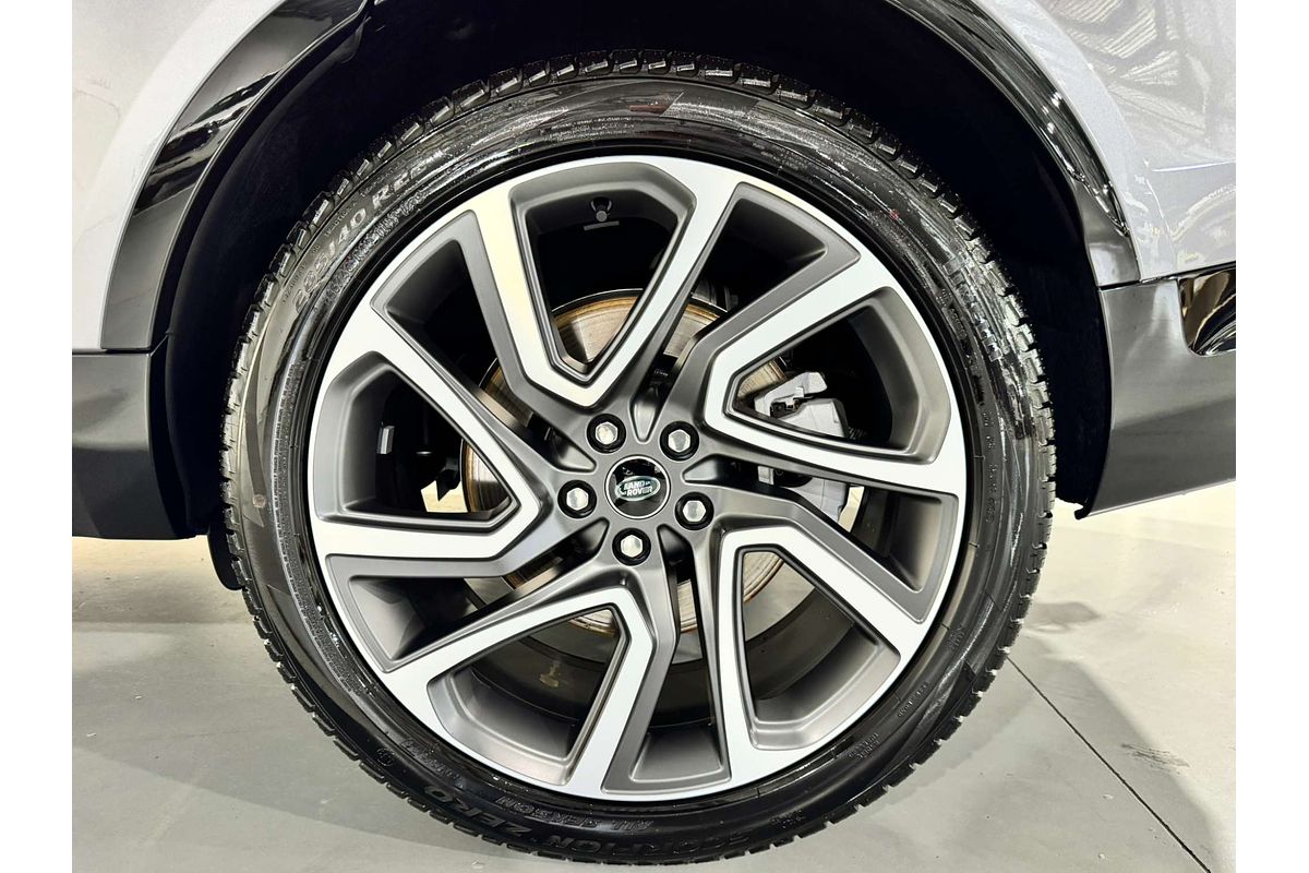 2025 Land Rover Discovery D350 Dynamic SE Series 5