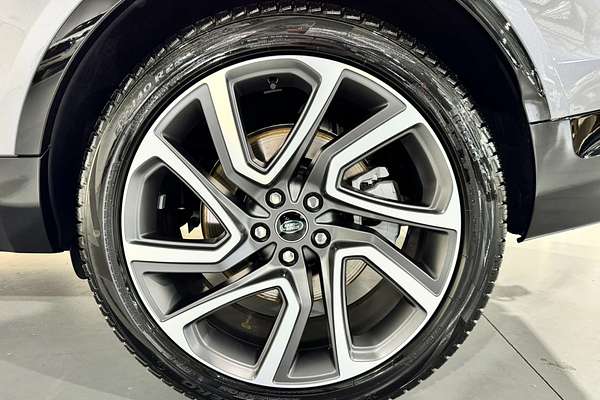 2025 Land Rover Discovery D350 Dynamic SE Series 5