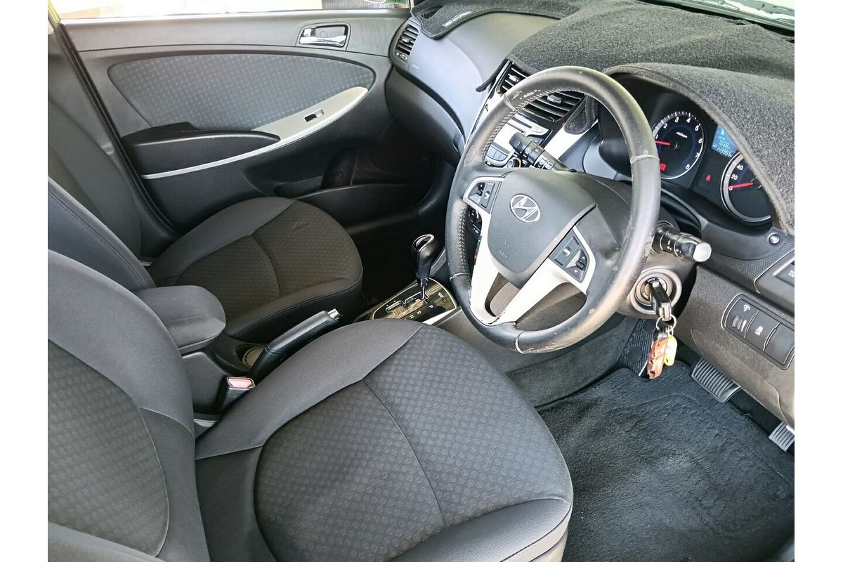 2012 Hyundai Accent Premium RB