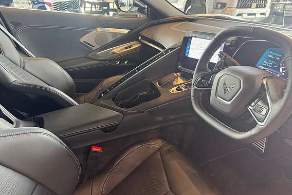 2024 Chevrolet Corvette Stingray 2LT C8