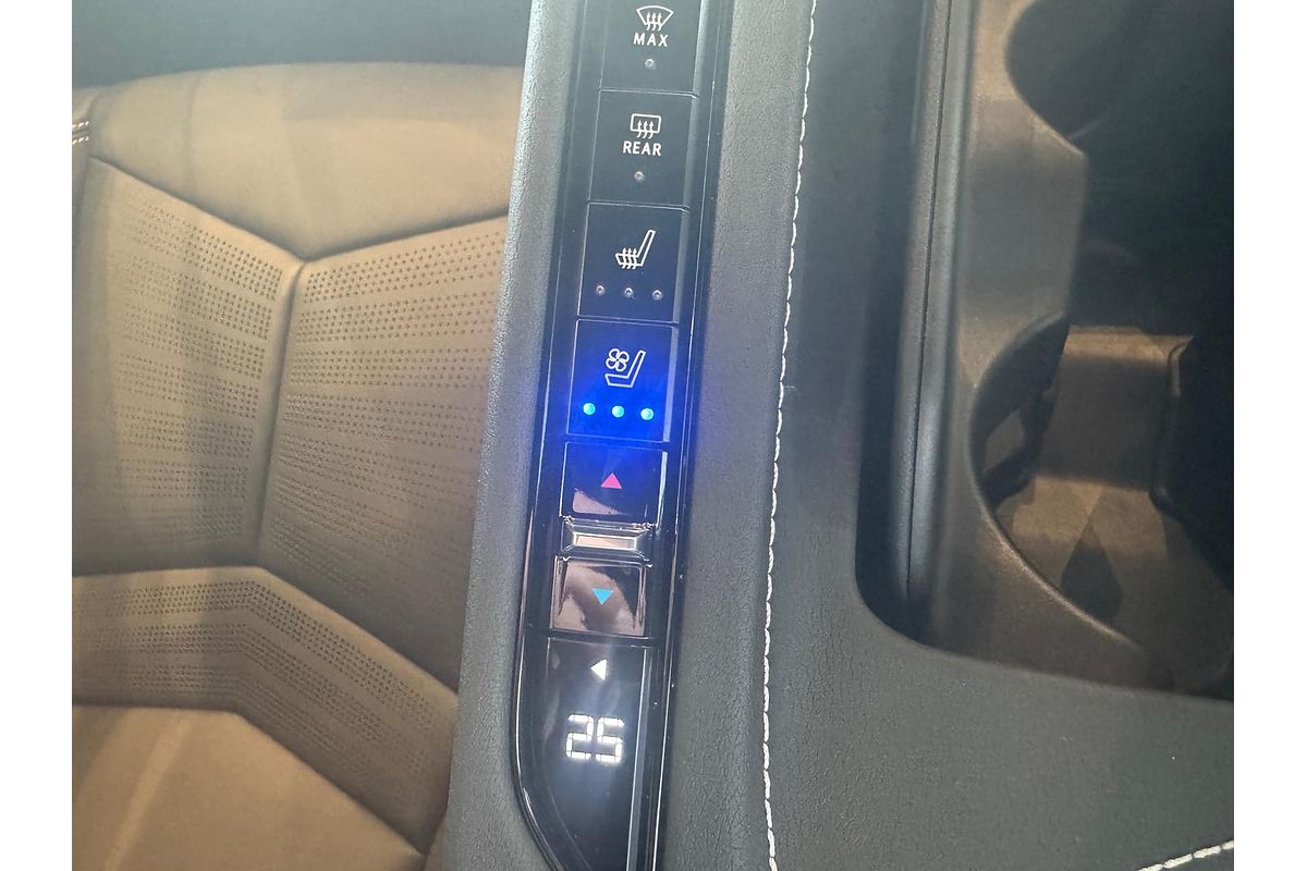 2024 Chevrolet Corvette Stingray 2LT C8